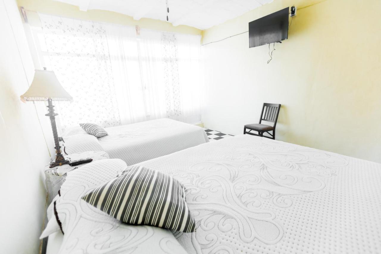 Departamento Lily En El Centro De Tequila Apartment Exterior photo